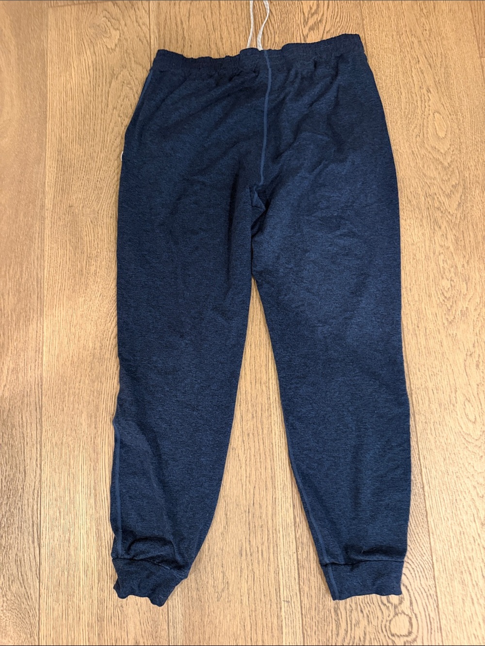 Vuori Women's Heather Navy Jogger Pants - Picture 4 of 4
